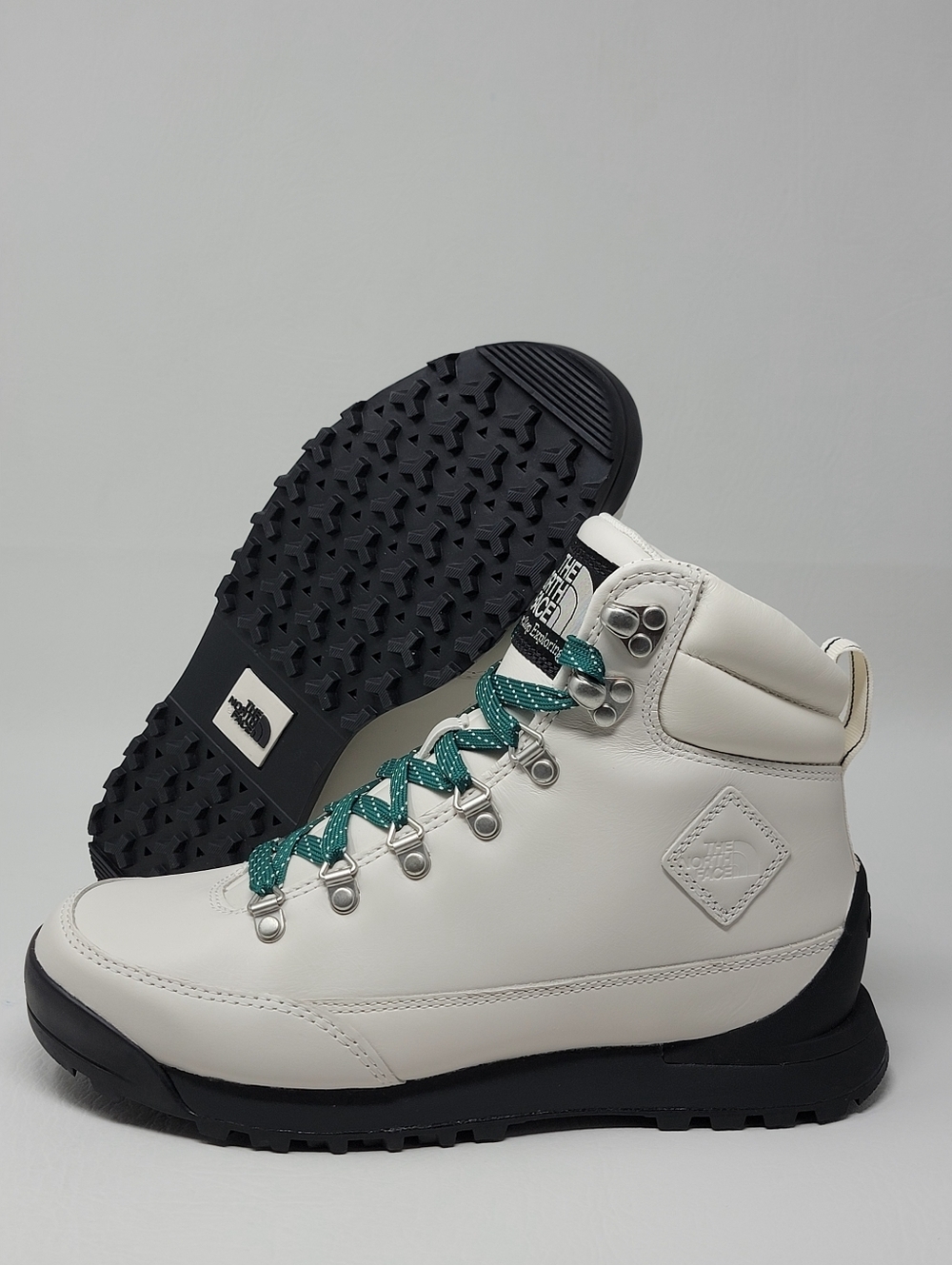 The North Face Women Size 8.5 Back to Berkley IV Mid Leather Lace Up Boots White